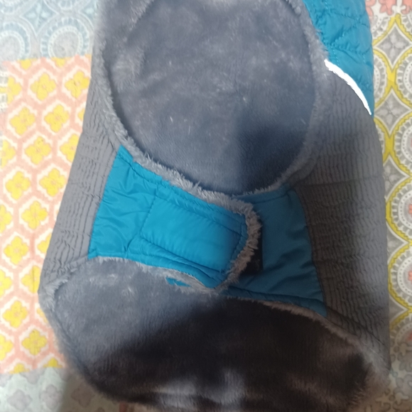 Dog jacket - Picture 3 of 6